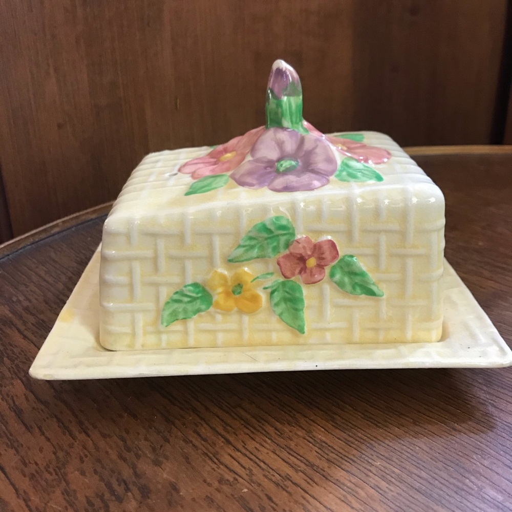 Vintage Wade Covered Cheese Dish